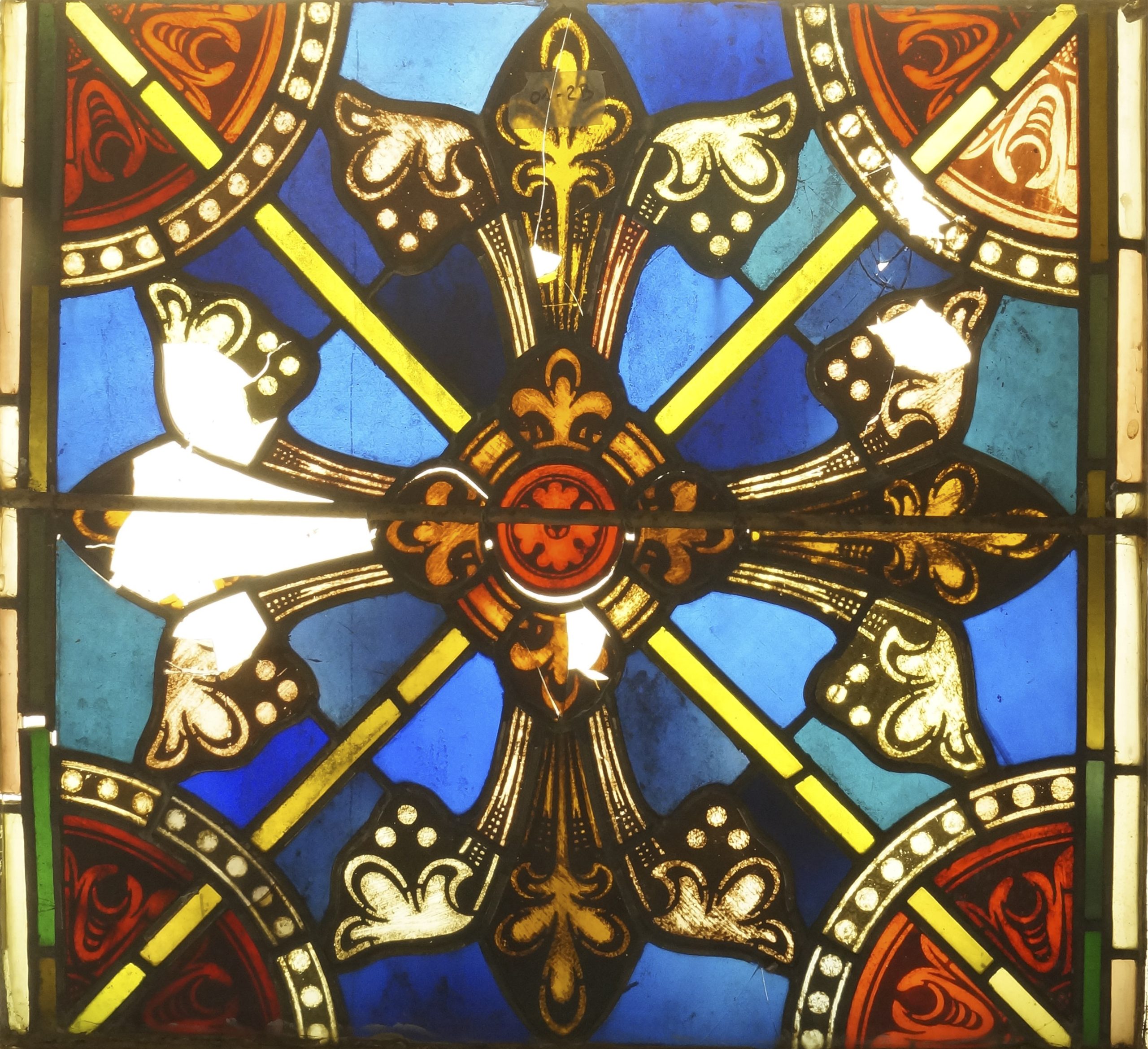 2024-25.- Restauración de toda las vidrieras de la fachada Oeste de la iglesia del Monasterio de la Salesas de Vitoria-Gasteiz